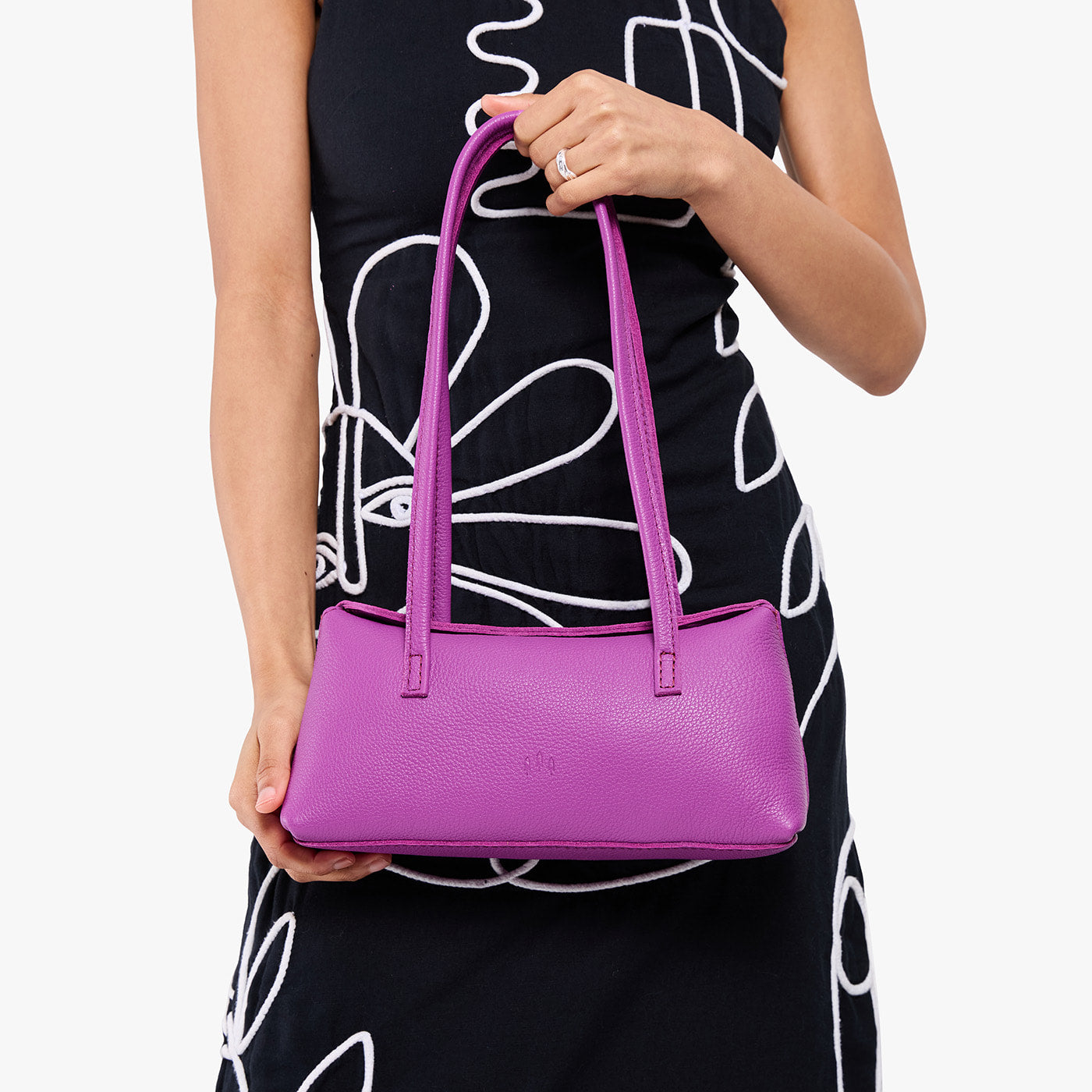 Amelie Shoulder Bag - Image 94
