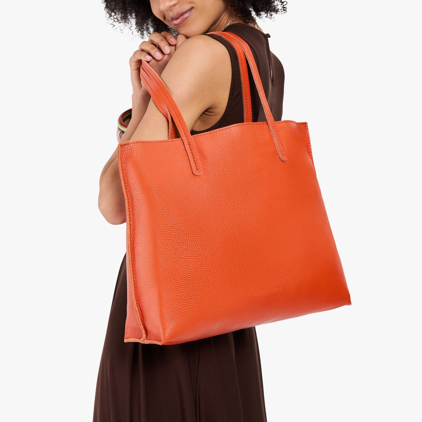 August Tote - Image 157