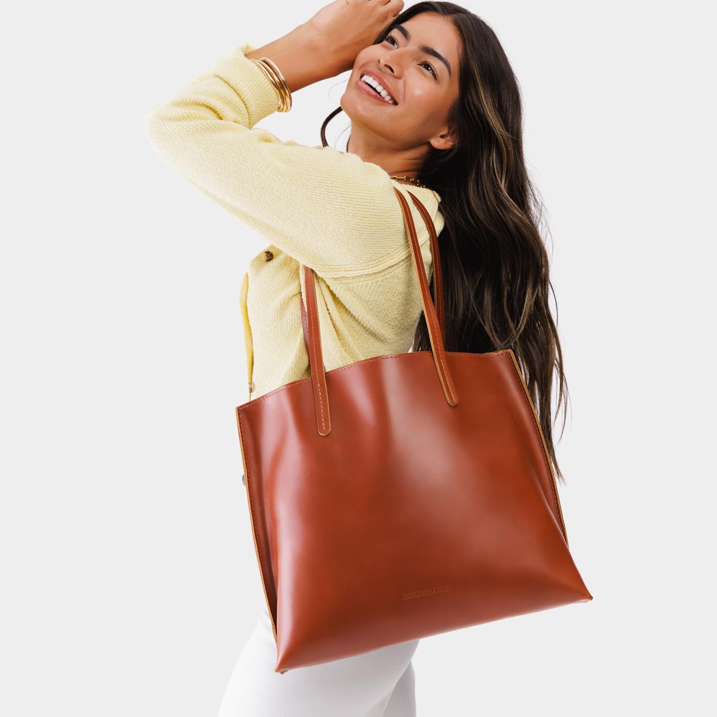 August Tote - Image 142