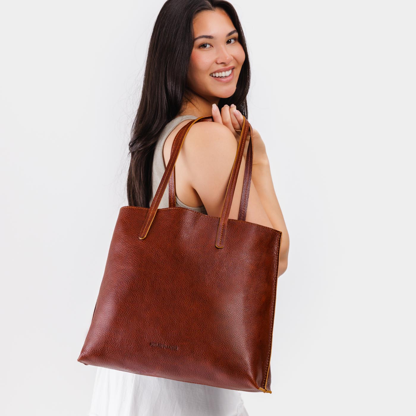 August Tote - Image 131