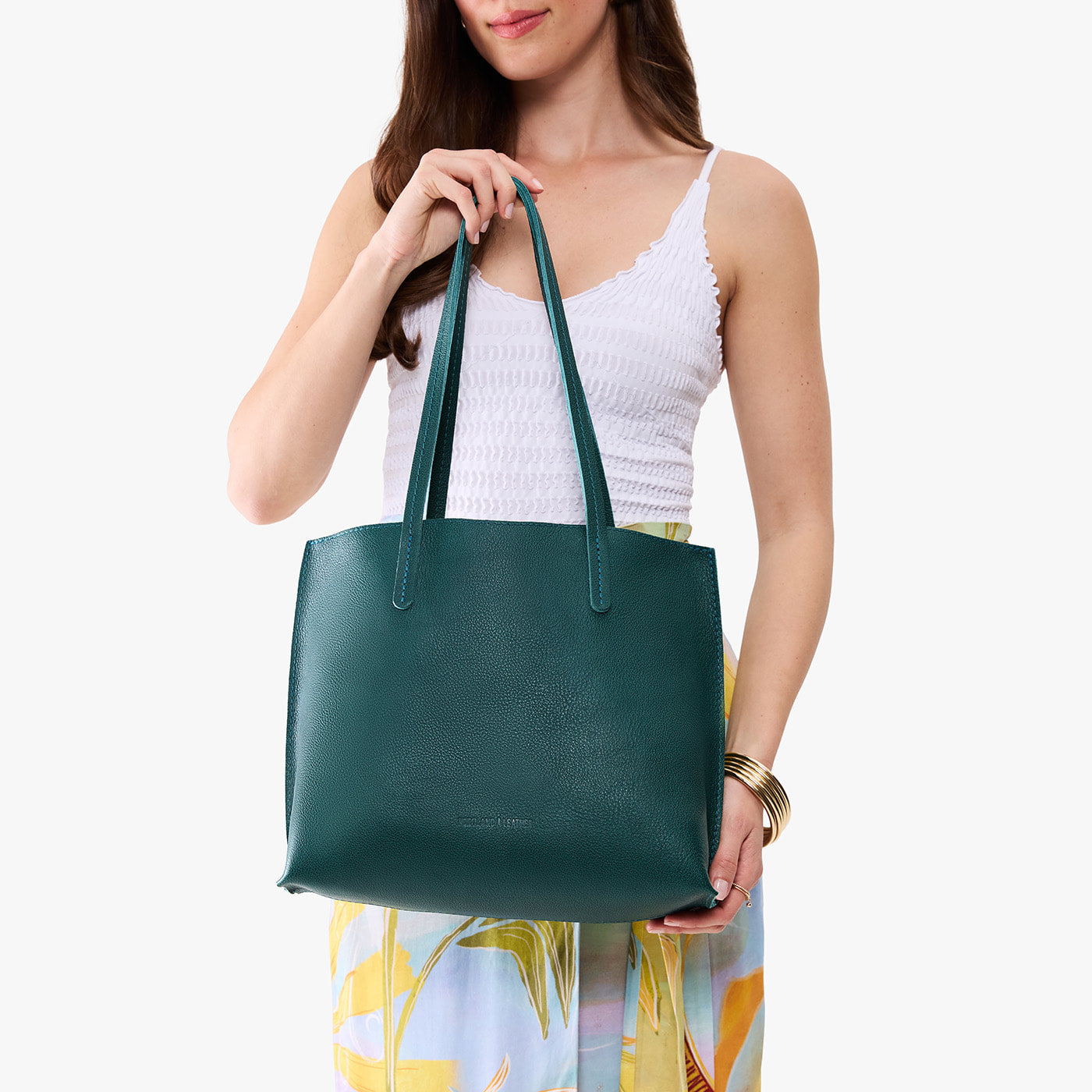 August Tote - Image 74