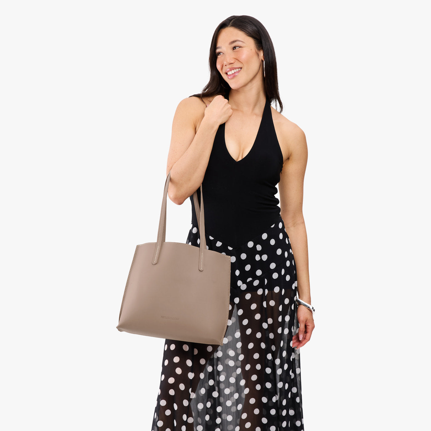 August Tote - Image 69