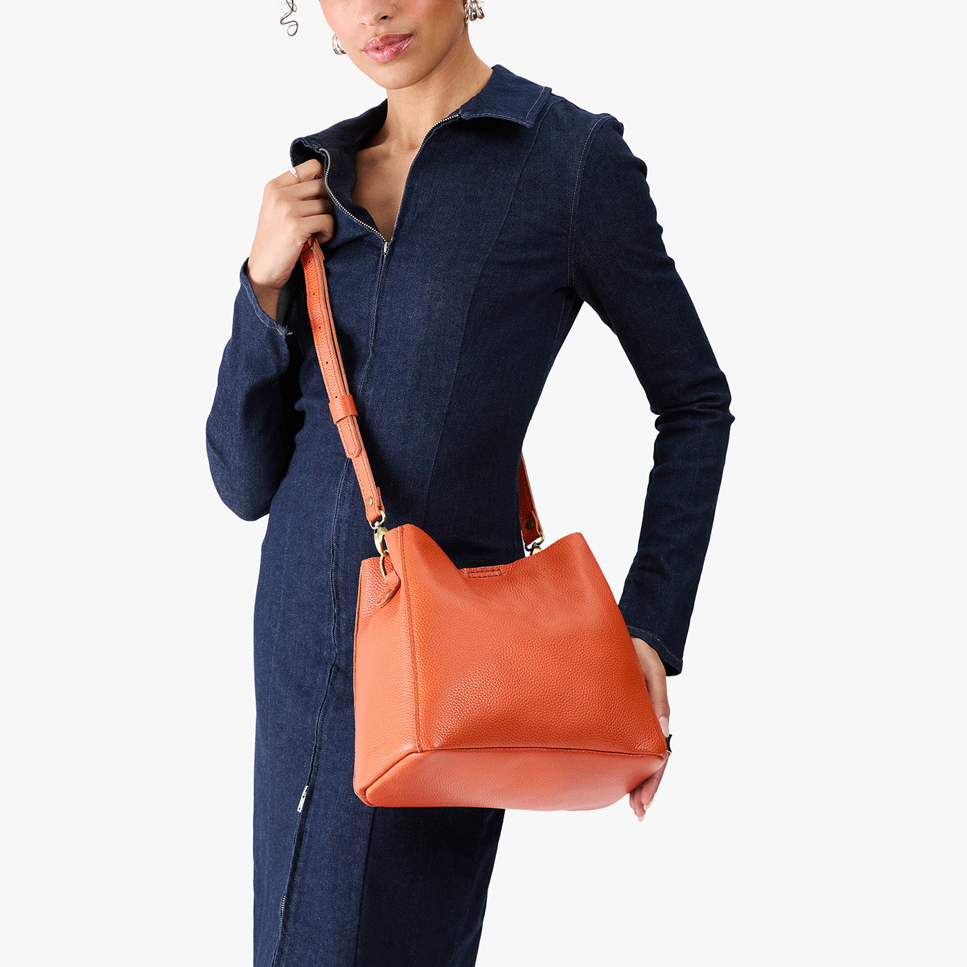 Butterfly Bucket Bag - Image 181