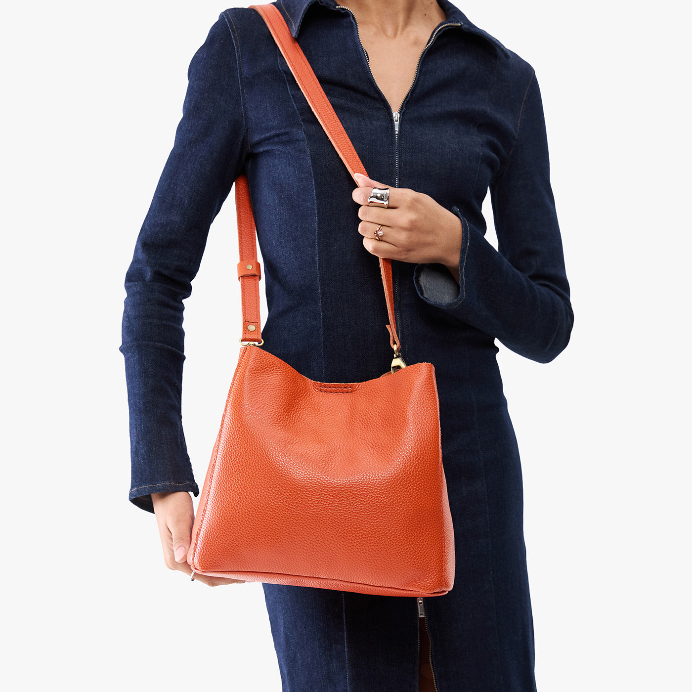 Butterfly Bucket Bag - Image 182