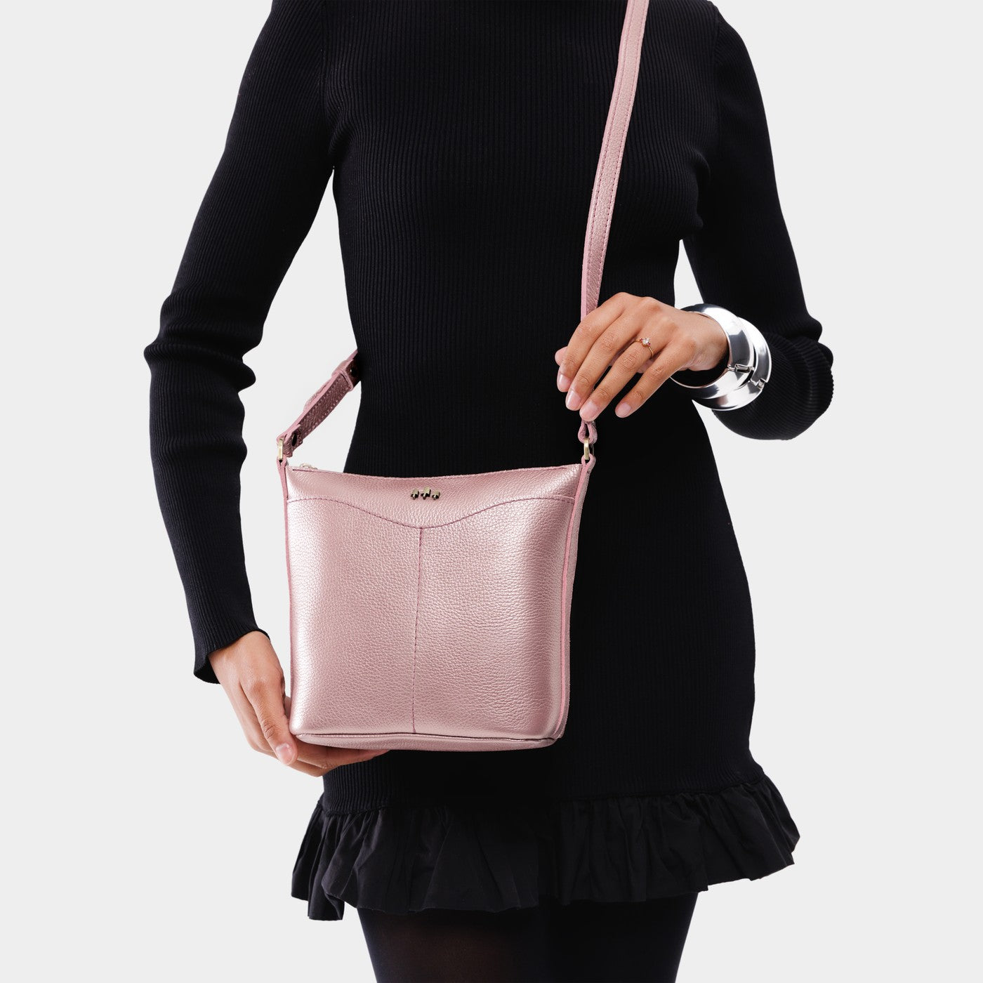 Cypress Side Bag - Image 113
