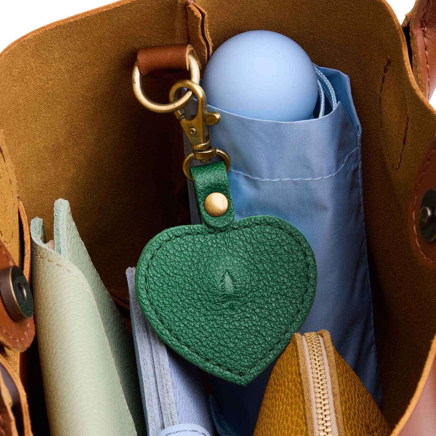 Heart AirTag Holder - Image 24