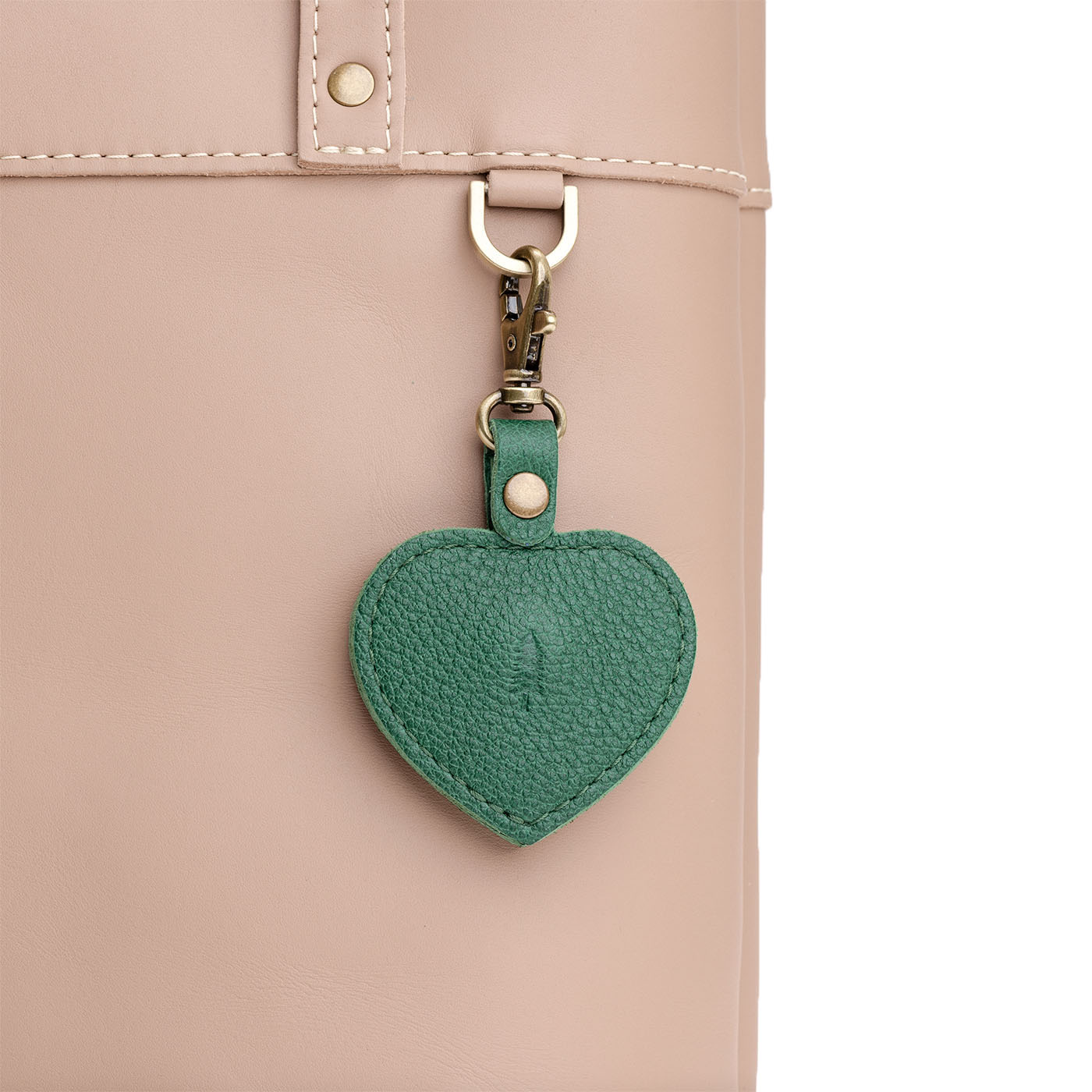 Heart AirTag Holder - Image 17