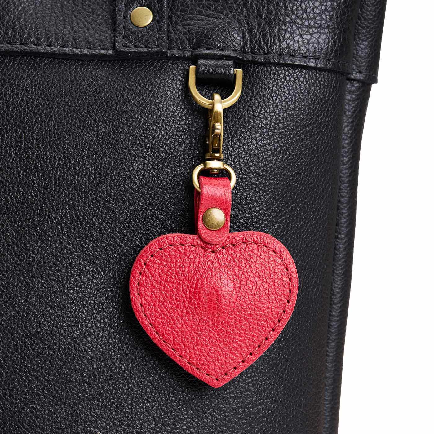 Heart AirTag Holder - Image 21