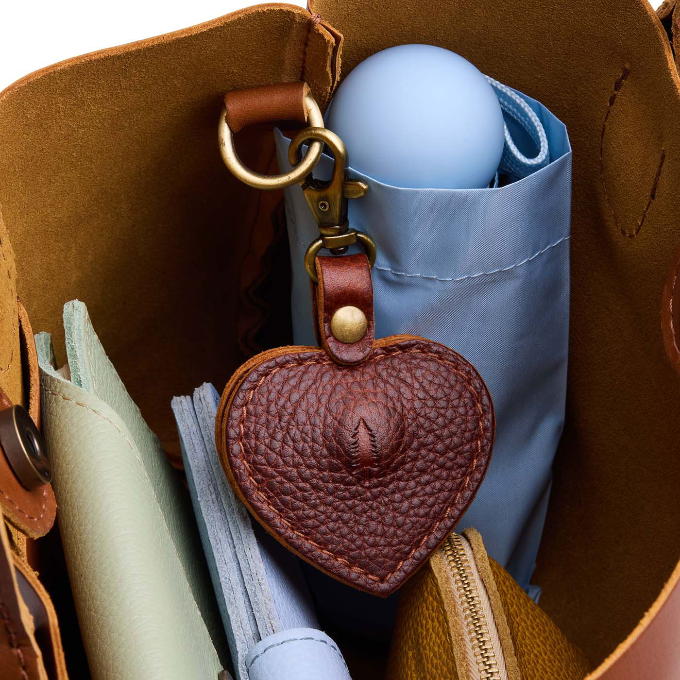 Heart AirTag Holder - Image 25
