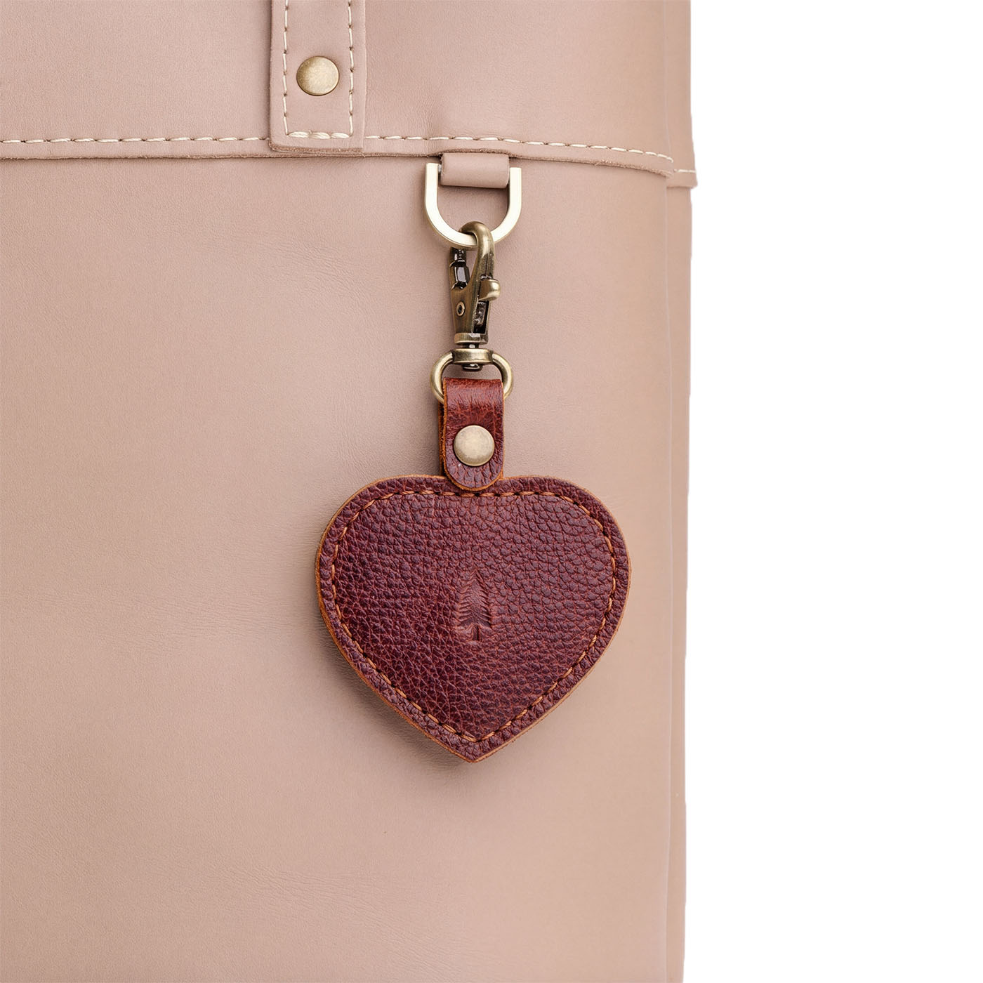 Heart AirTag Holder - Image 16
