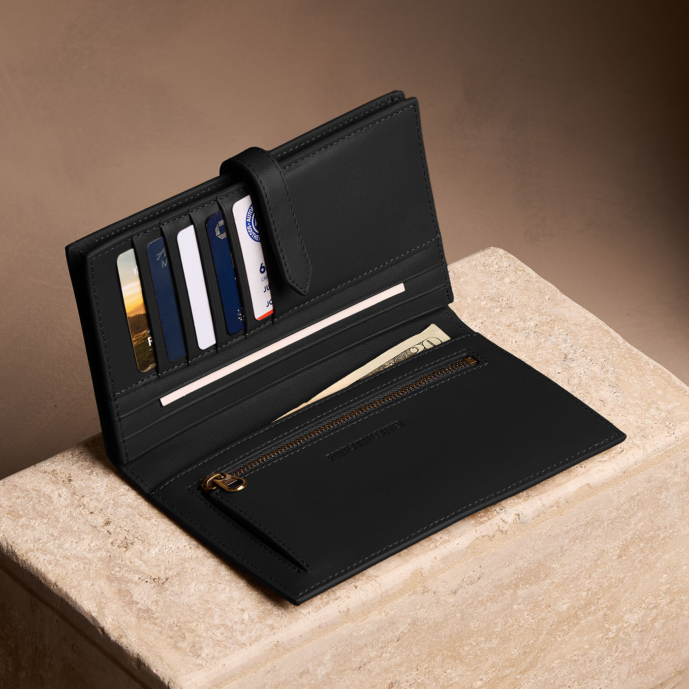 Horizon Bifold Wallet - Image 37