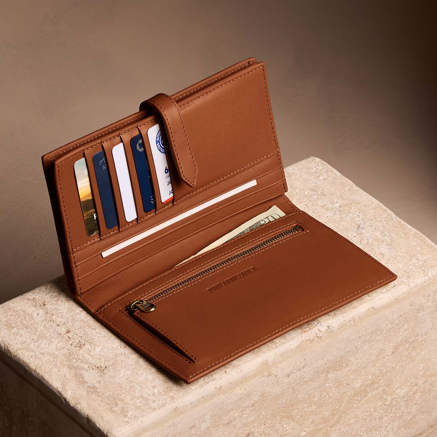 Horizon Bifold Wallet - Image 39