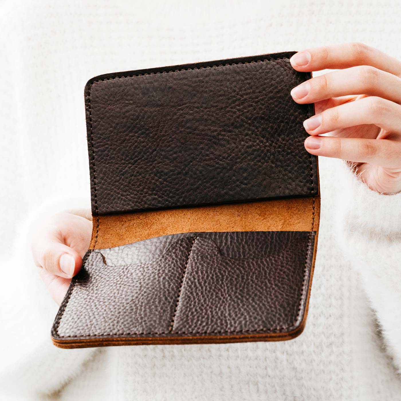 Leather Modern Passport Holder - Image 81