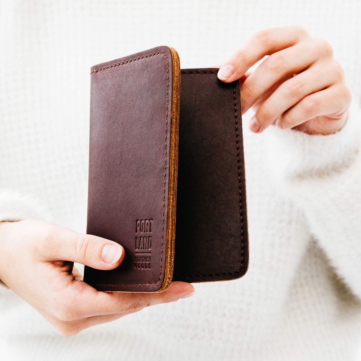 Leather Modern Passport Holder - Image 84