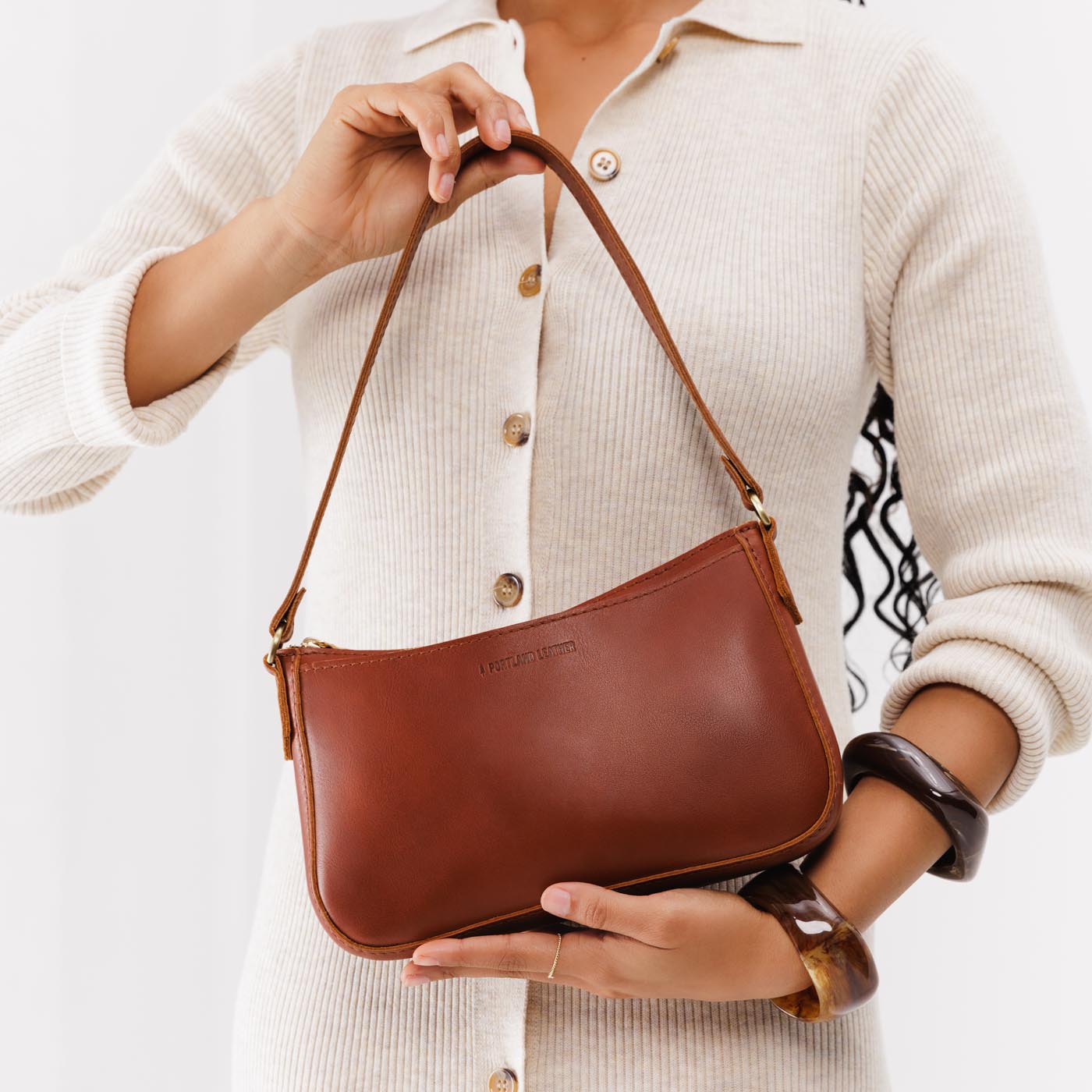 Lucy Shoulder Bag - Image 122