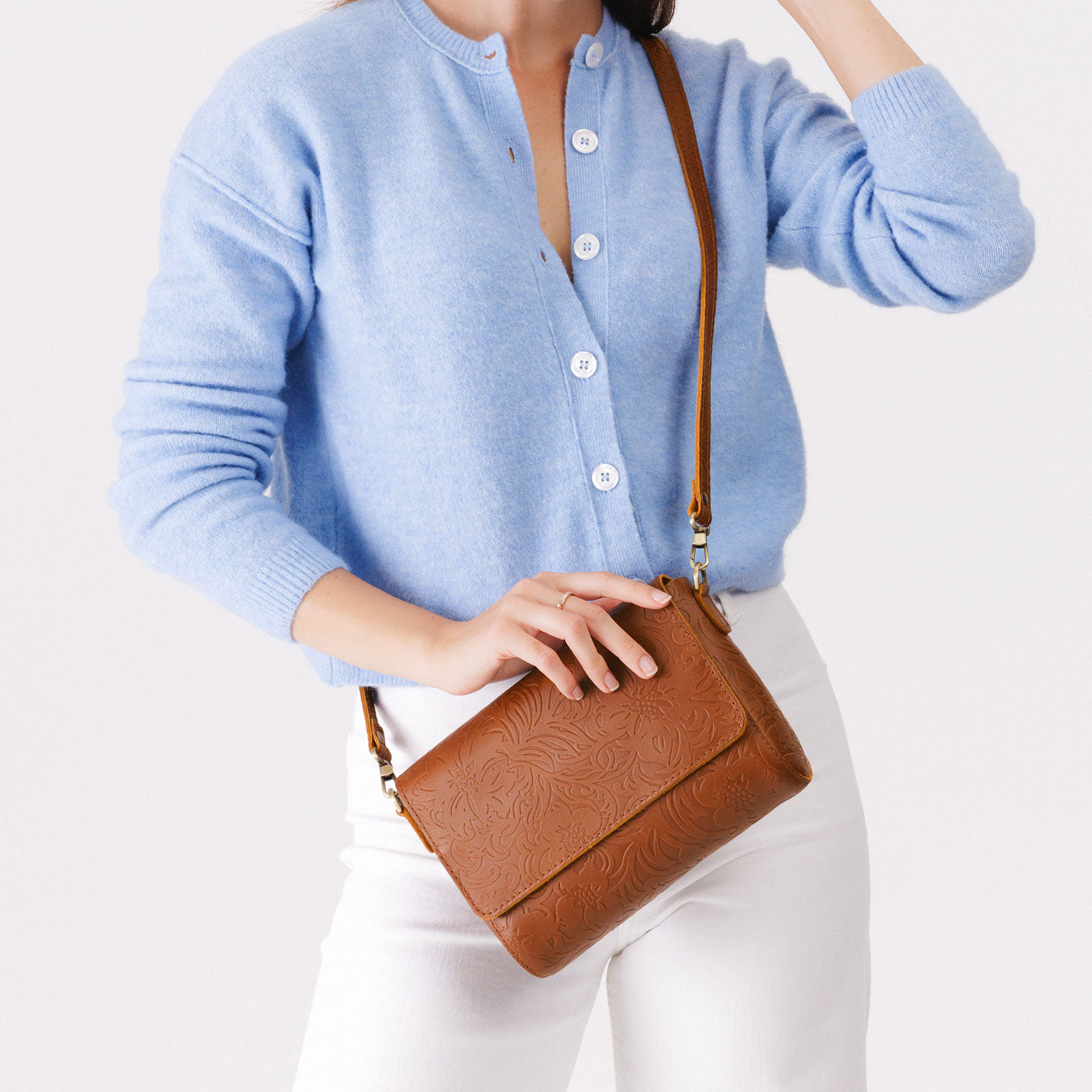 Metro Crossbody - Image 116
