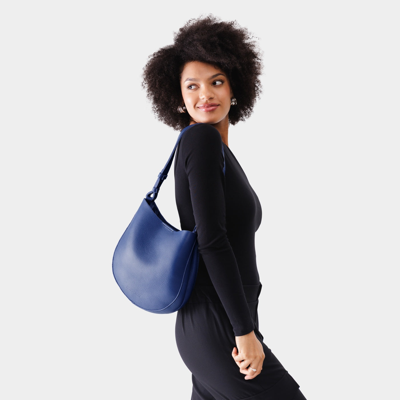 Olivia Shoulder Bag - Image 25