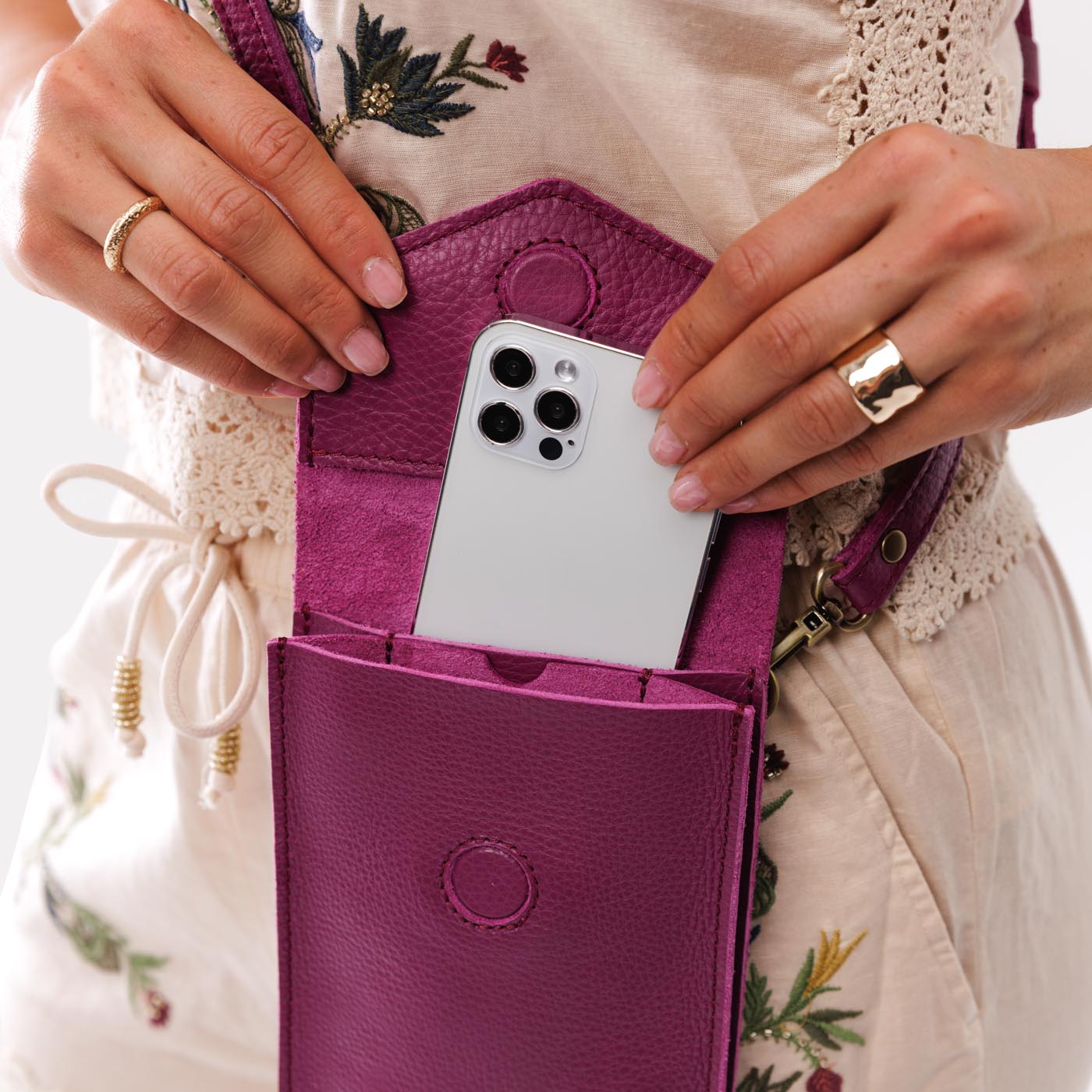 Parker Phone Bag - Image 50