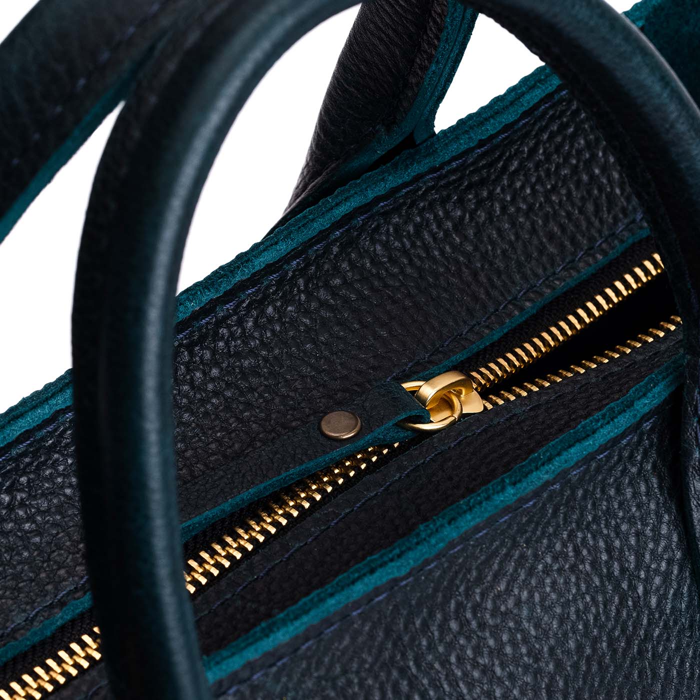 Raindrop Crossbody Bag - Image 91