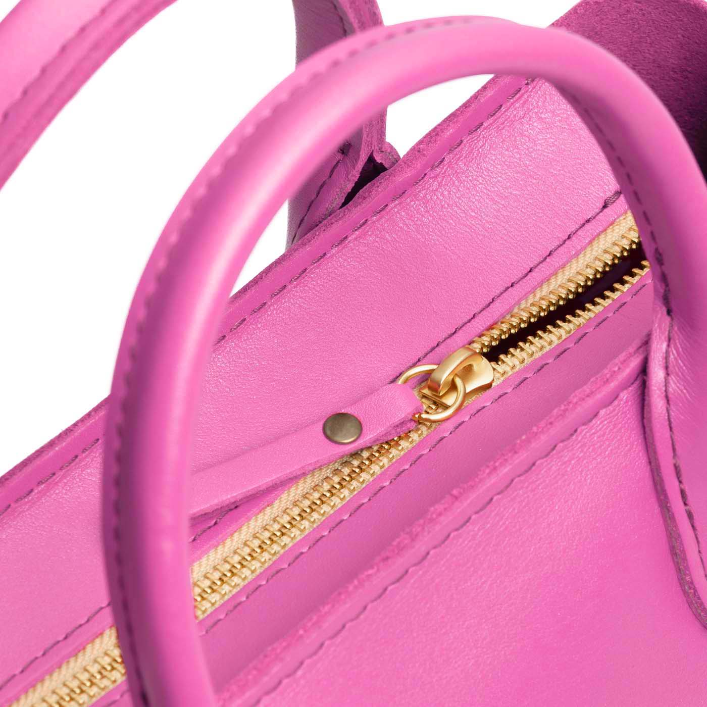 Raindrop Crossbody Bag - Image 90